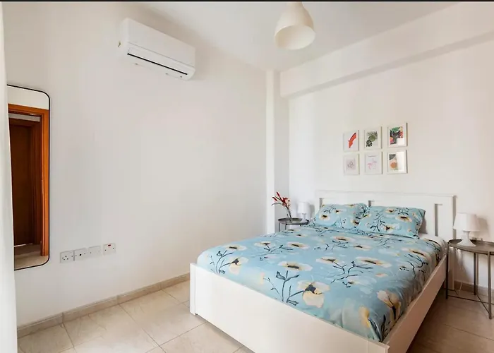 Floor Center Apartmán Larnaca